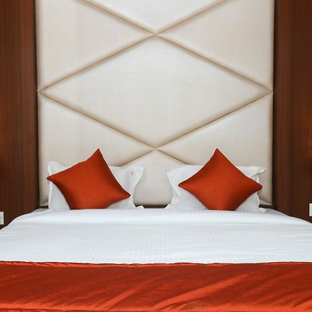 Hotel Spring Inn Mumbai Ngoại thất bức ảnh
